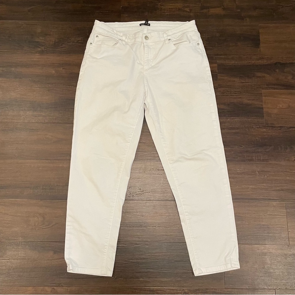 Eileen Fisher Straight-Leg Jeans in White